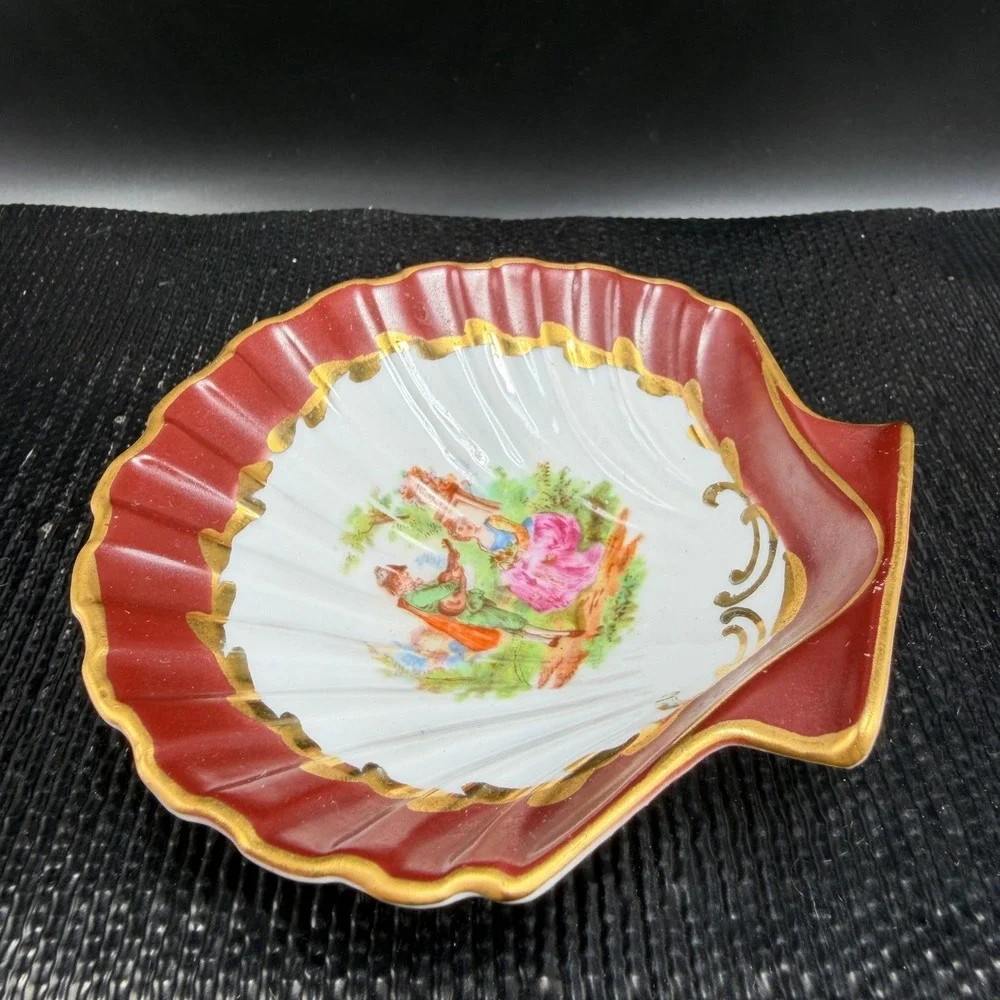 Vintage M Germany Porcelain Shell Trinket Dish Courting Couple Burgundy Gold VTG